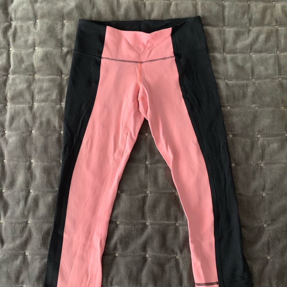 Lulu lemon RARE Cropped Leggings